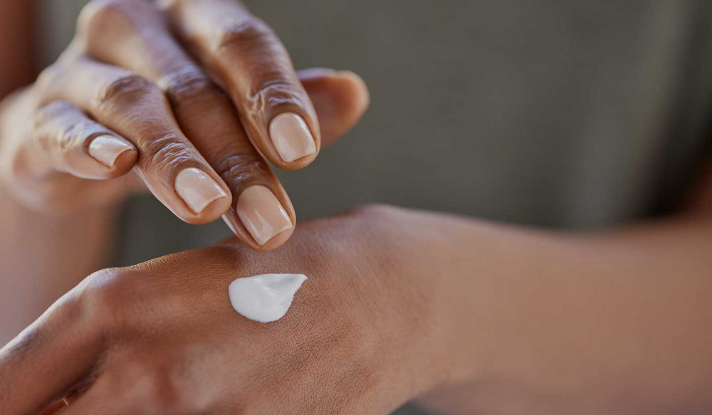 Applying RemeVerse cream